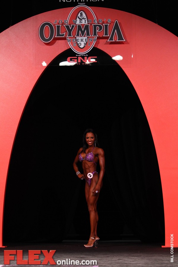 Teresa Anthony - Women's Figure - 2011 Olympia