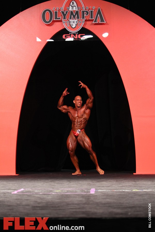 Rixio Tapia - Men's 212 - 2011 Olympia