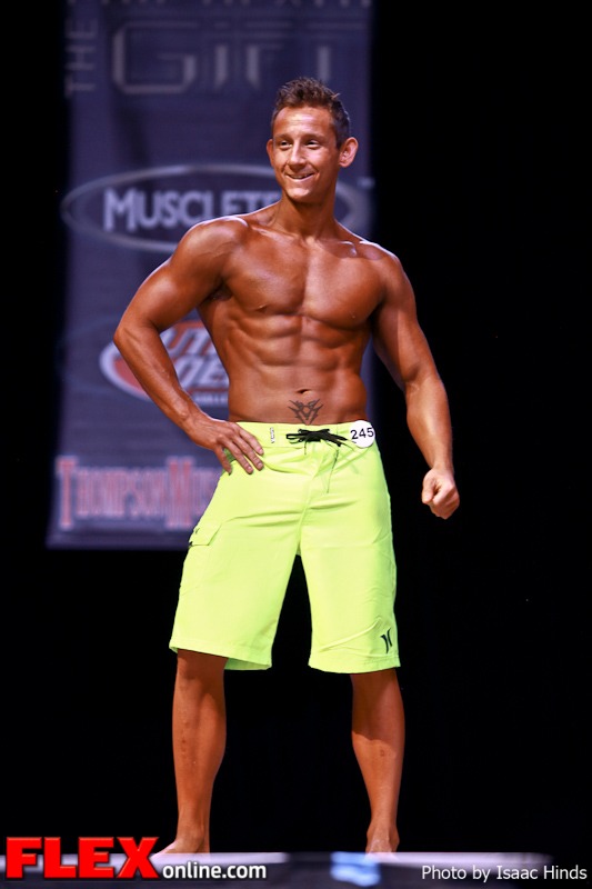 Stephen Brown - Men's Physique Class B - Phil Heath Classic 2013