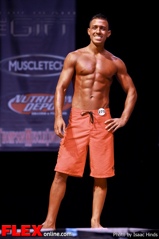 Christopher Arancher - Men's Physique Class C - Phil Heath Classic 2013