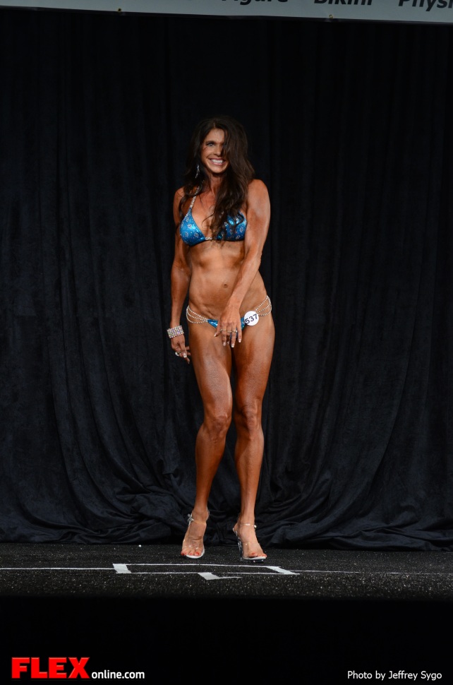 Renee Marald - Bikini C +45 - 2013 North American Championships