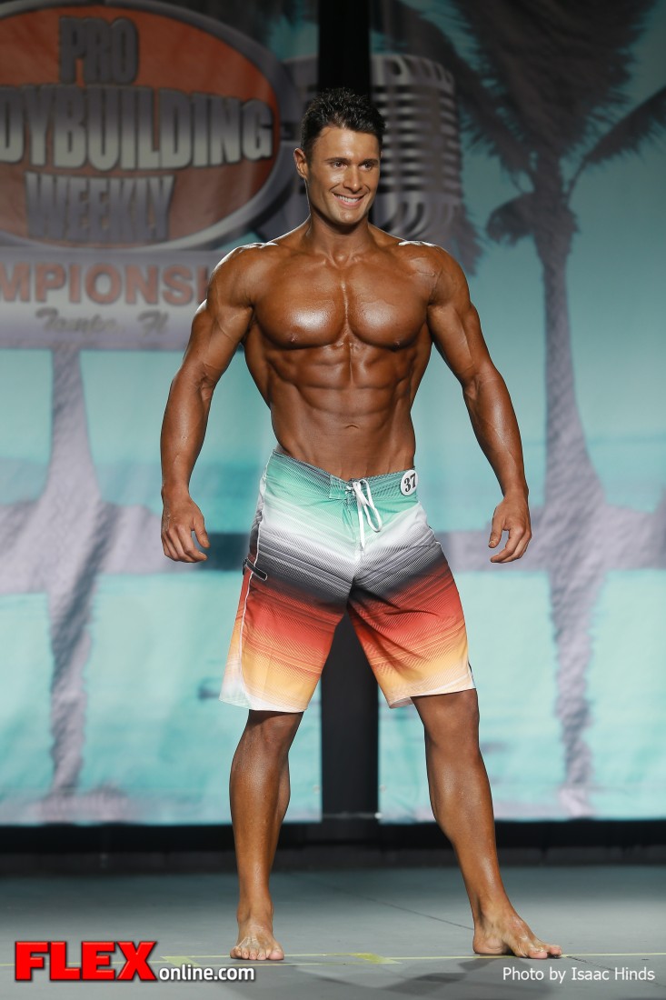 Trent Calavan - 2013 Tampa Pro - Physique