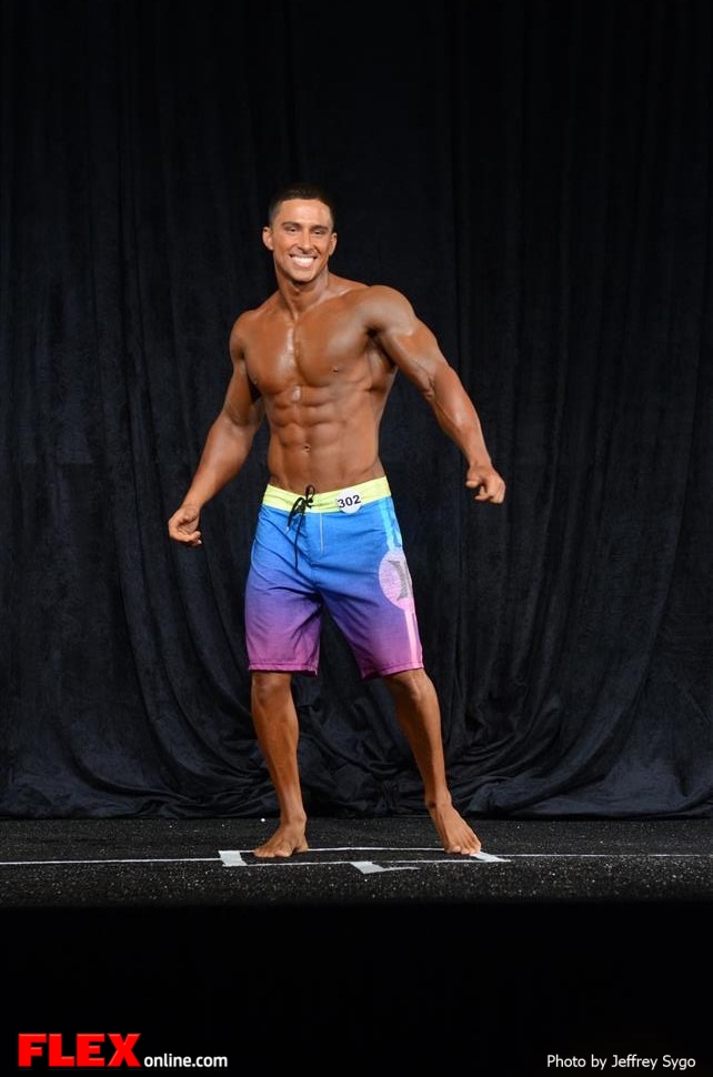 Justin Jones - Men's Physique A - 2013 North Americans