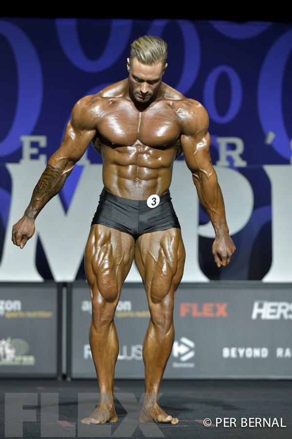 Chris Bumstead - Classic Physique - 2017 Olympia