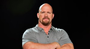 Stone Cold Steve Austin Critiques Fitness Influencers Beer Chugging Technique