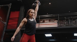 Woman Kettlebell 